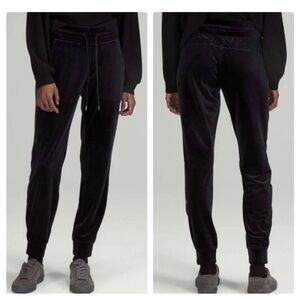 Lululemon Black Velour Jogger Pants